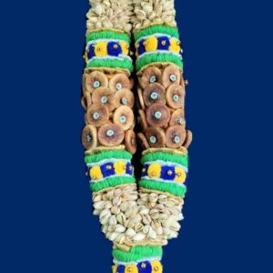 Multi-Nuts-Garland